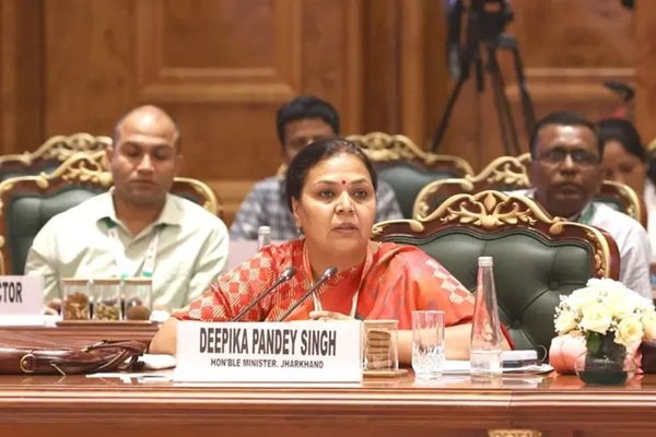 झारखंड की पंचायतों को मिलेंगे 14,231 करोड़ रुपये, वित्त आयोग की कार्यशाला में मंत्री दीपिका पांडेय सिंह ने रखी बड़ी मांग